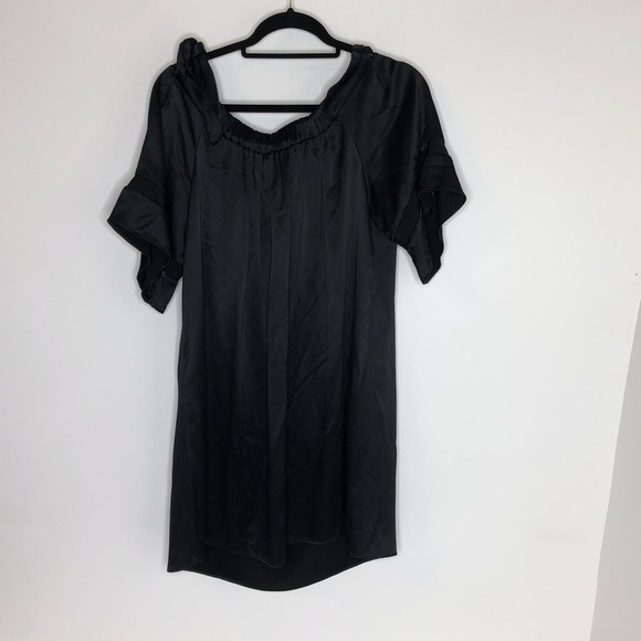 Alexis Black Liyan Off the Shoulder Dress - Picture 3 of 7